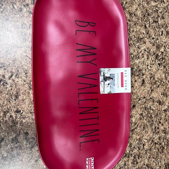 Brand new and never used Rae Dunn melamine Valentines plate - Picture 2 of 6